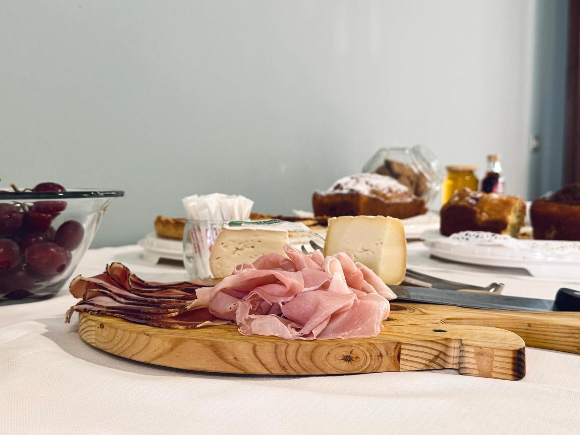 Agriturismo B&B Cascina Reciago Дезенцано-дель-Гарда Экстерьер фото